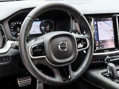 Second-hand Volvo V60 R-Design 253 CP (186 kW) 2021 Alb Break
