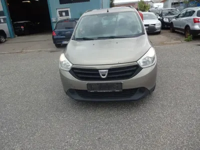 Gebraucht Dacia Lodgy Ambiance 90 PS (66 kW) 2014 Van / Kleinbus