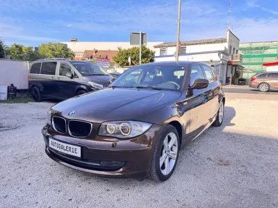 Gebraucht BMW 118 Lifestyle 143 PS (105 kW) 2011 Braun Kleinwagen