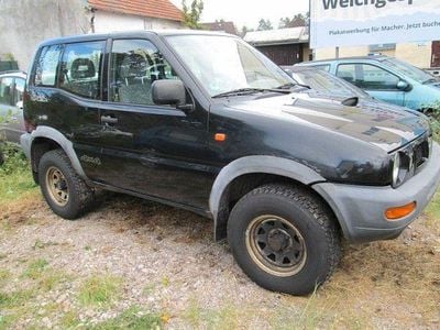 Gebraucht Nissan Terrano 116 PS (85 kW) 1998 Schwarz SUV