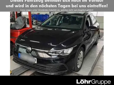Second-hand VW Golf VIII Life 116 CP (85 kW) 2023 Negru Break