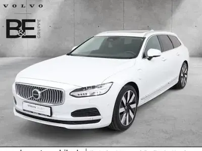 Gebraucht Volvo V90 Plus 350 PS (257 kW) 2025 Weiß Kombi