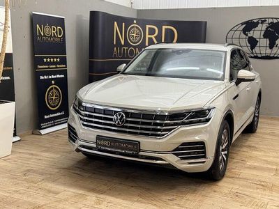Sechura beige metallic (metallic) Gebraucht 2022 VW Touareg Elegance SUV | 49.989 € (Guter Preis)