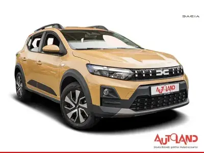 Nowe Dacia Sandero Expression 110 KM (80 kW) 2026 Beżowy SUV