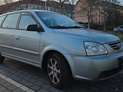 Brugt Kia Carens LX 139 HK (102 kW) 2005 Sølv MPV