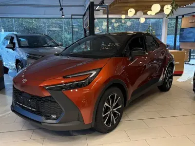 Gebraucht Toyota C-HR 223 PS (164 kW) 2025 Schwarz SUV