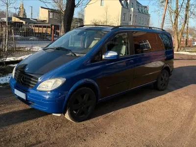 Gebraucht Mercedes Viano 163 PS (119 kW) 2009 Blau Van / Kleinbus