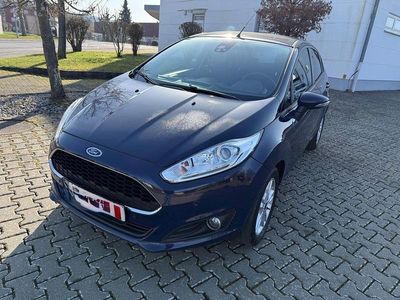 Gebraucht Ford Fiesta Celebration 101 PS (74 kW) 2017 Blau Limousine