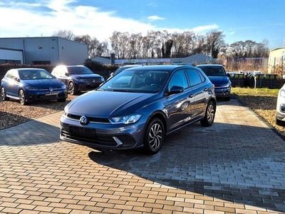 Gebraucht VW Polo 95 PS (69 kW) 2023 Grau Kleinwagen