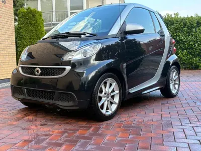 Gebraucht Smart ForTwo Cabrio Passion 71 PS (52 kW) 2014 Schwarz Cabrio