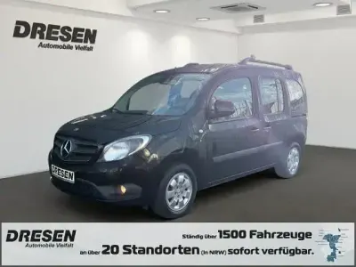 Gebraucht Mercedes Citan 111 Edition 116 PS (85 kW) 2020 Schwarz Kombi