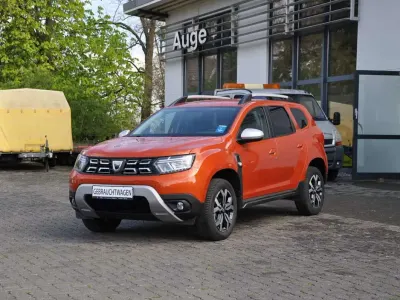 Second-hand Dacia Duster Prestige 131 CP (96 kW) 2022 Portocaliu SUV