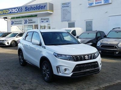 Gebraucht Suzuki Vitara Comfort 131 PS (96 kW) 2023 Weiß SUV