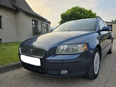 Gebraucht Volvo V50 109 PS (80 kW) 2005 Grau Kombi