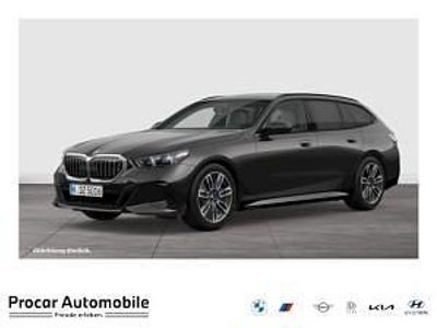 Neu BMW 540 M Sport 286 PS (210 kW) 2026 Grau (sophistograu brillanteffekt ) Kombi