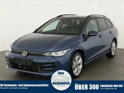 Neu VW Golf VIII Life 150 PS (110 kW) 2026 Anemonenblau metallic Kombi
