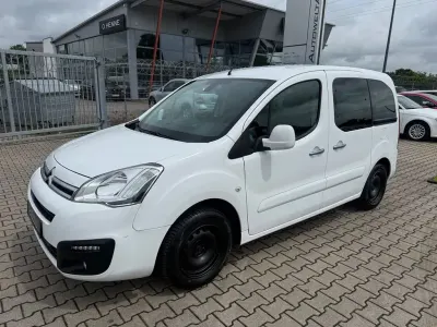 Gebraucht Citroën Berlingo SELECTION 99 PS (72 kW) 2015 Weiß Van / Kleinbus