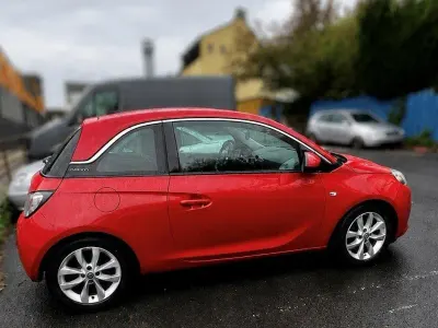 Gebraucht Opel Adam 87 PS (63 kW) 2016 Rot Kleinwagen