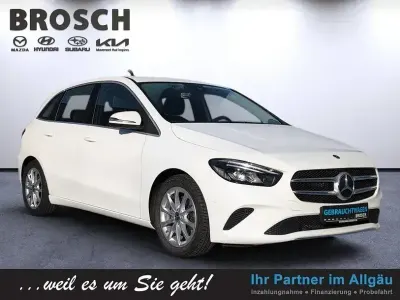 Gebraucht Mercedes B220 Progressive 190 PS (139 kW) 2019 Weiß Kleinwagen