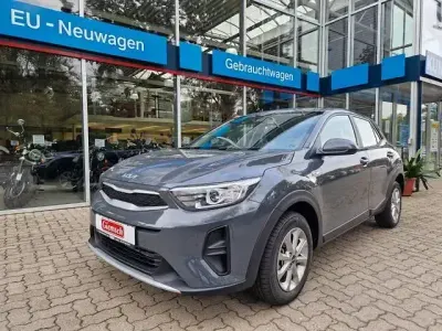 Gebraucht Kia Stonic Edition 7 84 PS (61 kW) 2023 Grau SUV