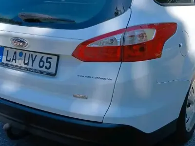Gebraucht Ford Focus 115 PS (84 kW) 2012 Weiß Kombi