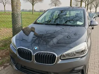 Gebraucht BMW 216 Gran Tourer 116 PS (85 kW) 2019 Grau Van / Kleinbus