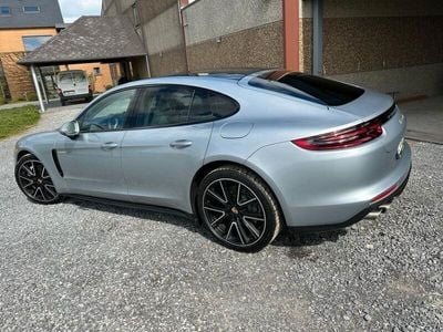 Porsche Panamera 4