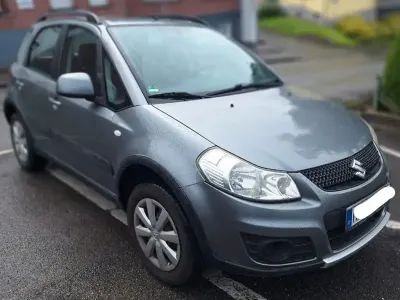 Gebraucht Suzuki SX4 S-Cross 120 PS (88 kW) 2012 Grau Kleinwagen