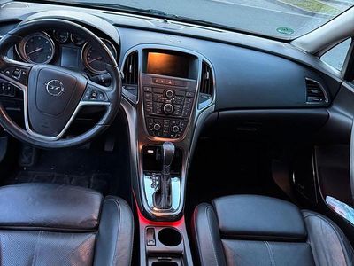 Gebraucht Opel Astra 160 PS (117 kW) 2010 Blau Limousine