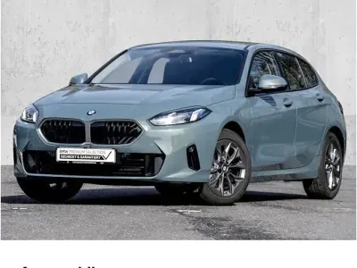 Gebraucht BMW 120 Shadowline 170 PS (125 kW) 2025 Grün Kleinwagen