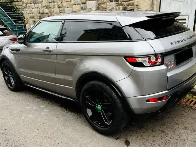 Gebraucht Land Rover Range Rover Prestige 150 PS (110 kW) 2011 SUV