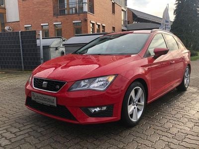 Rot Gebraucht 2016 Seat Leon ST FR Kombi | 11.950 € (Guter Preis)