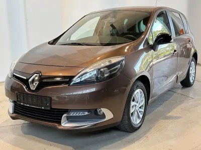 Gebraucht Renault Scenic E-Tech LIMITED 132 PS (97 kW) 2016 Braun Van / Kleinbus