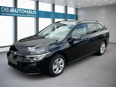 Gebraucht VW Golf VIII Life 116 PS (85 kW) 2023 Schwarz Kombi