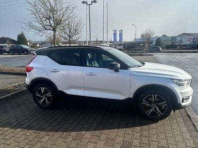 Gebraucht Volvo XC40 R-Design 190 PS (139 kW) 2019 Weiß SUV