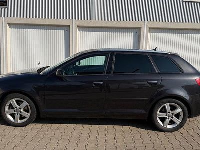 Gebraucht Audi A3 Ambiente 140 PS (102 kW) 2011 Schwarz Kleinwagen