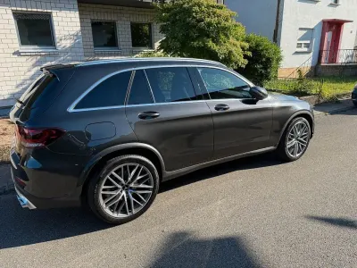 Gebraucht Mercedes GLC43 AMG AMG 390 PS (286 kW) 2022 Grau SUV