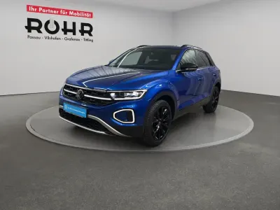 Gebraucht VW T-Roc Style 150 PS (110 kW) 2023 Ravennablau metallic SUV