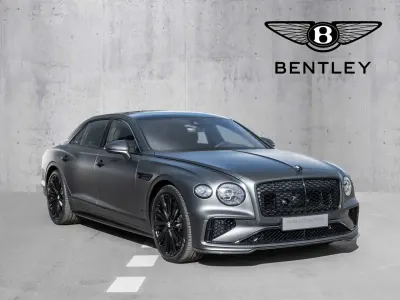 Begagnad Bentley Flying Spur 782 HK (575 kW) 2025 Grå Sedan