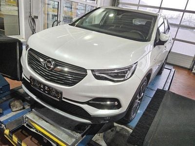 Gebraucht Opel Grandland X 300 PS (220 kW) 2021 Perlmutt weiss SUV