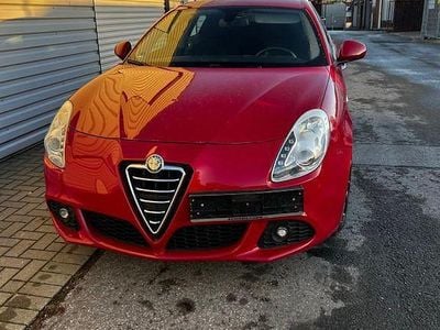 Gebraucht Alfa Romeo Giulietta 120 PS (88 kW) 2011 Rot Limousine