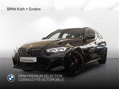 Black sapphire metallic (schwarz) Gebraucht 2025 BMW M340 Comfort Edition Limousine | 63.900 € (Fairer Preis)