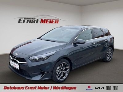 Neu Kia Ceed 140 PS (102 kW) 2025 Grau Kleinwagen