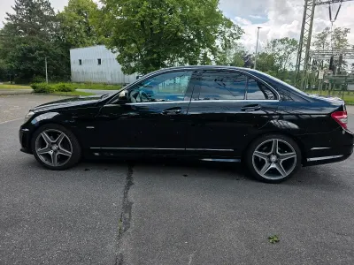 Gebraucht Mercedes C320 AMG 240 PS (176 kW) 2008 Schwarz Limousine