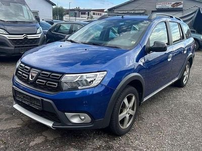 Blau Gebraucht 2020 Dacia Logan MCV Stepway Kombi | 5.700 € (Etwas zu teuer)