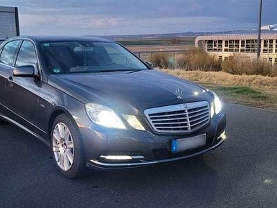 Gebraucht 2011 Mercedes E200 Elegance Limousine | 12.250 € (Fairer Preis)