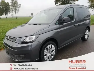 Neu VW Caddy Basis 102 PS (75 kW) 2026 Mojave beige metallic Van / Kleinbus