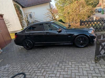 Gebraucht Mercedes C180 Avantgarde 156 PS (114 kW) 2011 Schwarz Limousine