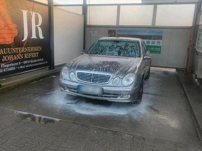 Gebraucht Mercedes E320 224 PS (164 kW) 2004 Gold Limousine