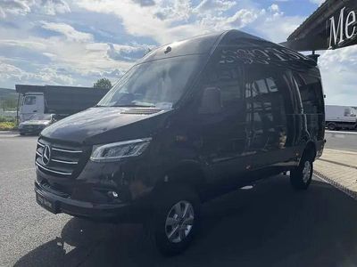Usata Mercedes Sprinter 190 CV (139 kW) 2025 Nero Furgone